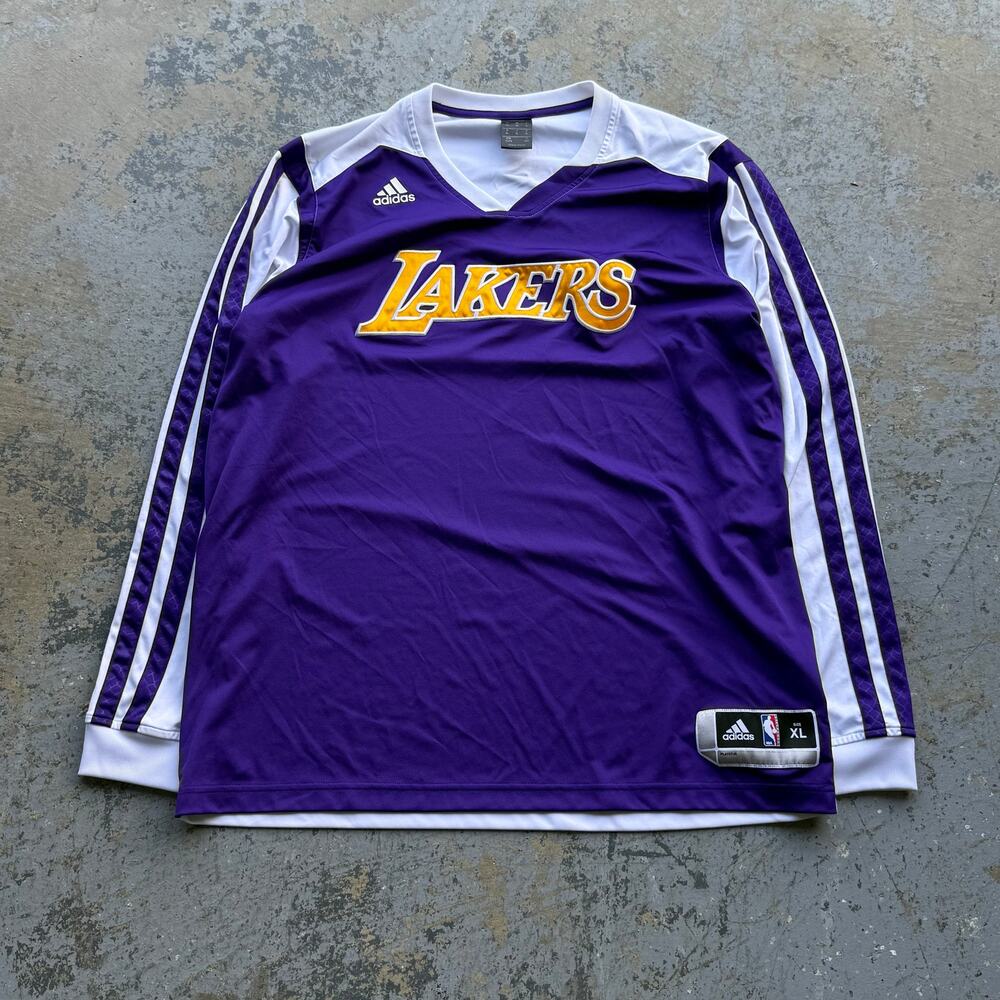 Lakers Team Issued Size XL Kobe Bryant Era Warmup Pro Cut Jersey
